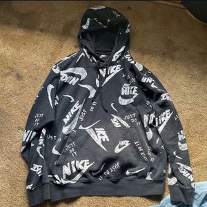 Used Large Nike Hoodie
